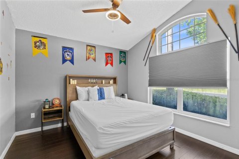 House in Kissimmee, Florida 5 bedrooms, 219.71 sq.m. № 2323985 - photo 21