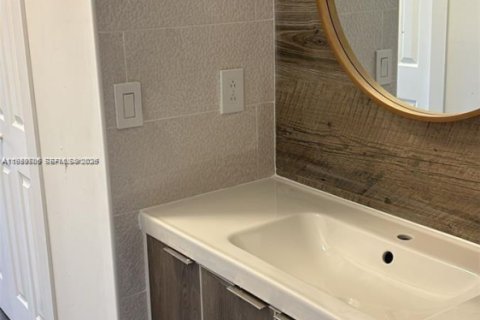 Condo in Doral, Florida, 3 bedrooms № 2062461 - photo 6
