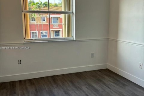 Condo in Doral, Florida, 3 bedrooms № 2062461 - photo 11