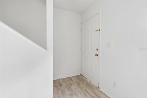 Снять в аренду кондоминиум в Тампа, Флорида 6 комнат, 127.09м2, № 2157907 - фото 11