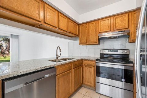 Снять в аренду кондоминиум в Тампа, Флорида 6 комнат, 127.09м2, № 2157907 - фото 27
