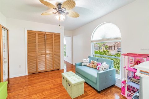 House in New Port Richey, Florida 3 bedrooms, 172.8 sq.m. № 2430358 - photo 30