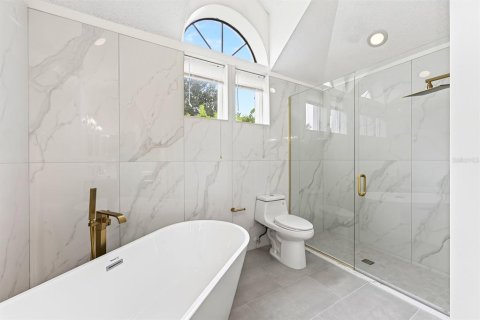 Villa ou maison à vendre à Oviedo, Floride: 4 chambres, 188.96 m2 № 2417108 - photo 20