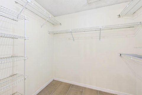 Villa ou maison à vendre à Oviedo, Floride: 4 chambres, 188.96 m2 № 2417108 - photo 21