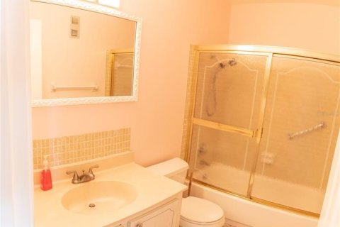 Condominio en venta en Gulfport, Florida, 2 dormitorios, 104.05 m2 № 1778142 - foto 16