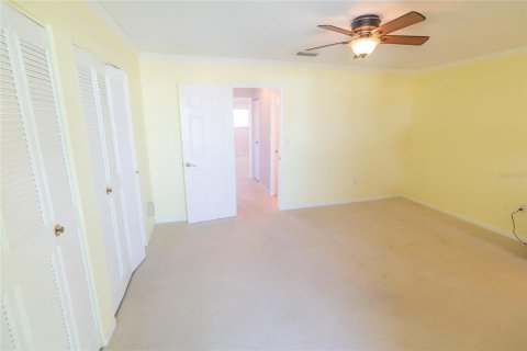 Condominio en venta en Gulfport, Florida, 2 dormitorios, 104.05 m2 № 1778142 - foto 11