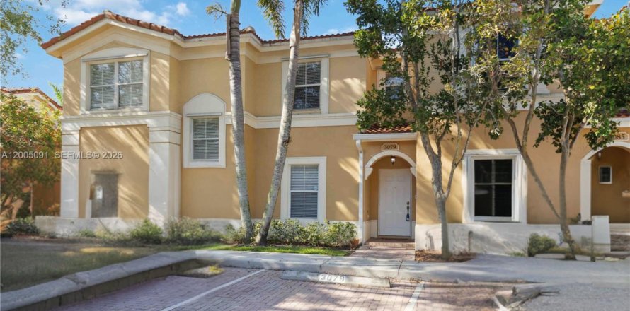 Touwnhouse à Miramar, Floride 2 chambres, 110.55 m2 № 2070982