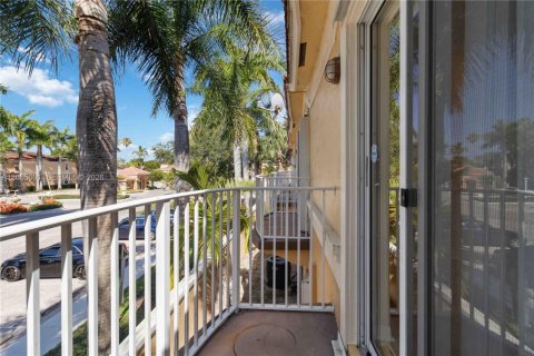 Touwnhouse à louer à Miramar, Floride: 2 chambres, 110.55 m2 № 2070982 - photo 29
