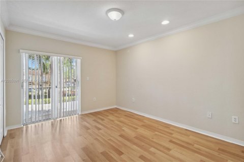 Touwnhouse à louer à Miramar, Floride: 2 chambres, 110.55 m2 № 2070982 - photo 23
