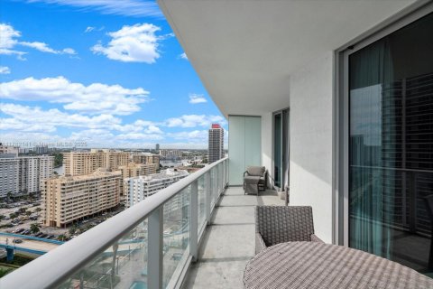 Купить отель в Холливуд, Флорида 1 спальня, 79.15м2, № 1958370 - фото 23