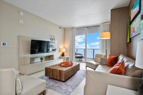 Купить отель в Холливуд, Флорида 1 спальня, 79.15м2, № 1958370 - фото 2