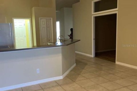 Adosado en alquiler en Winter Haven, Florida, 2 dormitorios, 131.83 m2 № 1725001 - foto 15