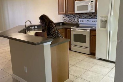 Adosado en alquiler en Winter Haven, Florida, 2 dormitorios, 131.83 m2 № 1725001 - foto 17