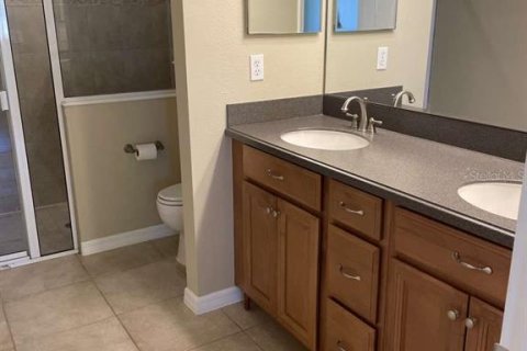 Adosado en alquiler en Winter Haven, Florida, 2 dormitorios, 131.83 m2 № 1725001 - foto 16