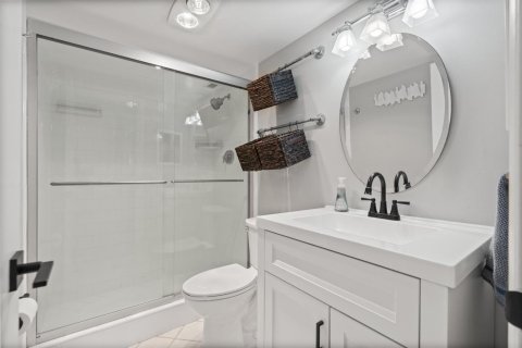 Купить кондоминиум в Форт-Лодердейл, Флорида 3 комнаты, 113.15м2, № 2179932 - фото 15