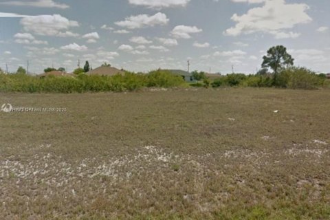 Propiedad comercial en venta en Cape Coral, Florida № 1756060 - foto 5