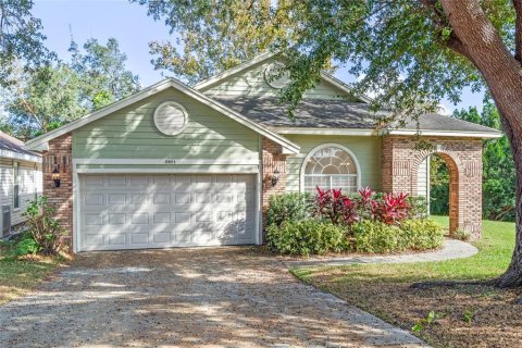 House in Orlando, Florida 3 bedrooms, 176.33 sq.m. № 1443056 - photo 1