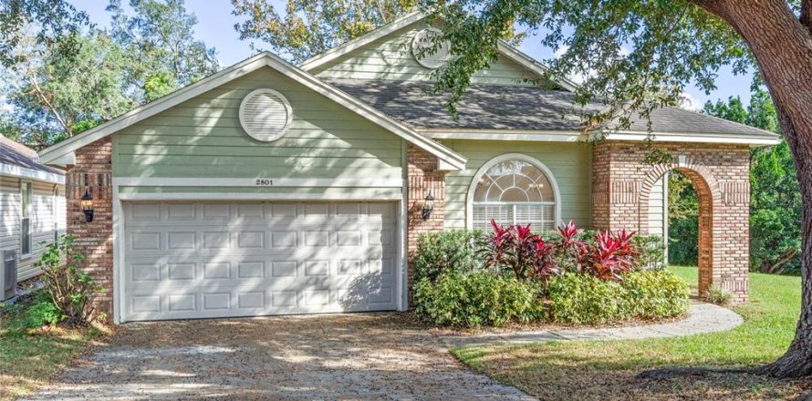 House in Orlando, Florida 3 bedrooms, 176.33 sq.m. № 1443056