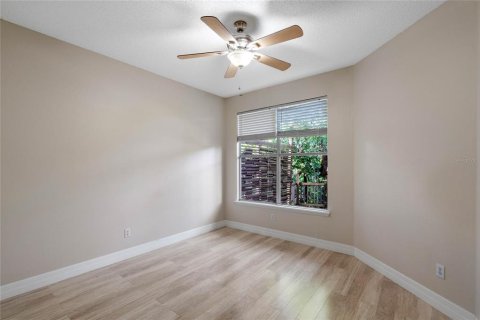 House in Orlando, Florida 3 bedrooms, 176.33 sq.m. № 1443056 - photo 12