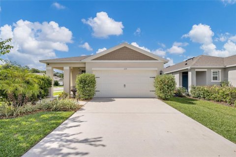 House in DeLand, Florida 3 bedrooms, 150.22 sq.m. № 1803337 - photo 2