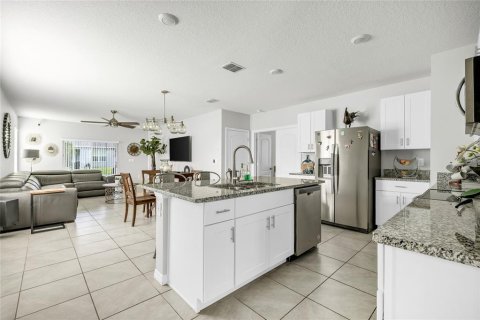 House in DeLand, Florida 3 bedrooms, 150.22 sq.m. № 1803337 - photo 9