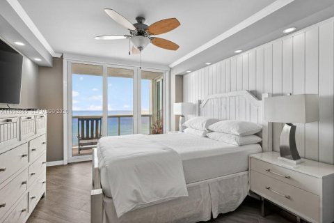 Condominio en alquiler en Sunny Isles Beach, Florida, 3 dormitorios, 196.95 m2 № 1990990 - foto 23