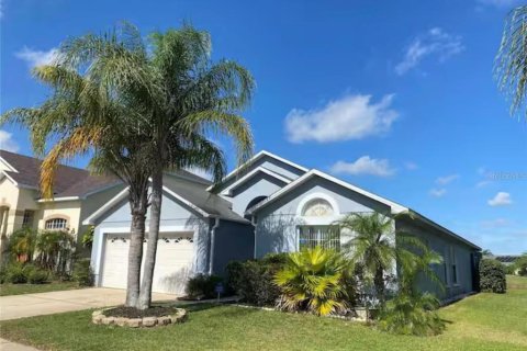 House in Kissimmee, Florida 4 bedrooms, 169.27 sq.m. № 2157154