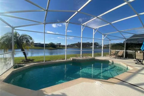 House in Kissimmee, Florida 4 bedrooms, 169.27 sq.m. № 2157154 - photo 5