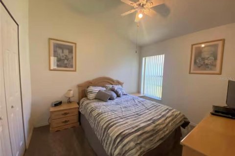 House in Kissimmee, Florida 4 bedrooms, 169.27 sq.m. № 2157154 - photo 15