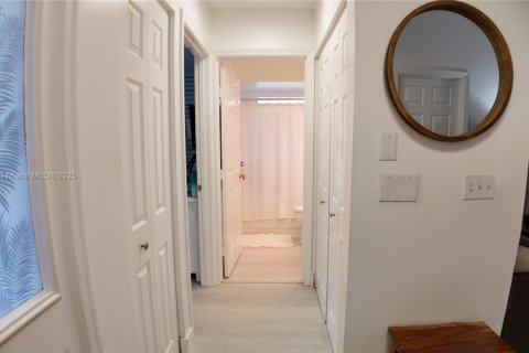 Купить виллу или дом в Хомстед, Флорида 2 спальни, 98.2м2, № 1979060 - фото 7