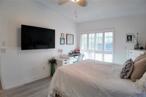 Купить виллу или дом в Хомстед, Флорида 2 спальни, 98.2м2, № 1979060 - фото 19