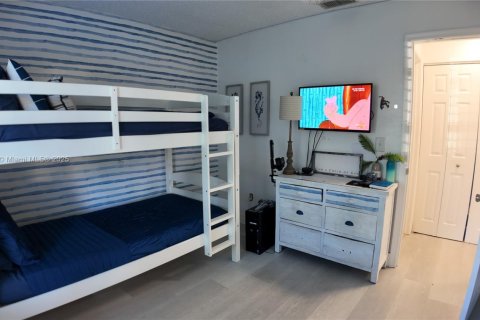 Купить виллу или дом в Хомстед, Флорида 2 спальни, 98.2м2, № 1979060 - фото 5