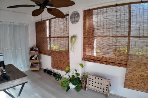 Купить виллу или дом в Хомстед, Флорида 2 спальни, 98.2м2, № 1979060 - фото 13