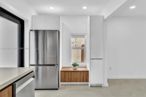 Villa ou maison à louer à Delray Beach, Floride: 2 chambres, 90.3 m2 № 2076557 - photo 10