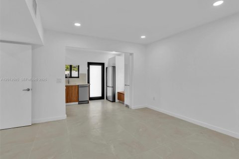 Villa ou maison à louer à Delray Beach, Floride: 2 chambres, 90.3 m2 № 2076557 - photo 15