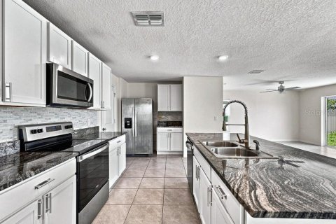 Villa ou maison à vendre à Bradenton, Floride: 4 chambres, 208.84 m2 № 2348185 - photo 24