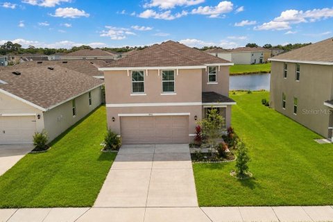 Villa ou maison à vendre à Bradenton, Floride: 4 chambres, 208.84 m2 № 2348185 - photo 5