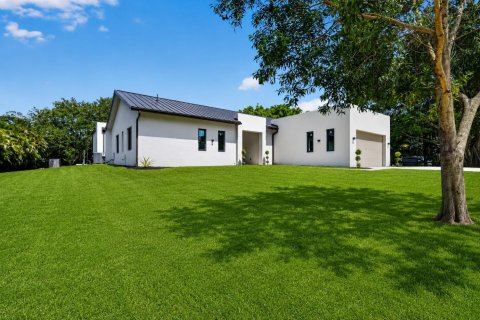 Villa ou maison à vendre à Lake Worth, Floride: 4 chambres, 234.11 m2 № 2261284 - photo 4