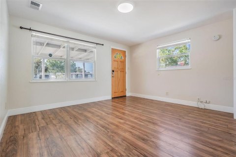 Villa ou maison à vendre à Largo, Floride: 2 chambres, 71.53 m2 № 1577562 - photo 12