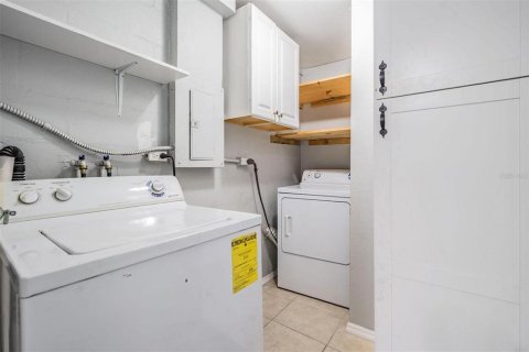Villa ou maison à vendre à Largo, Floride: 2 chambres, 71.53 m2 № 1577562 - photo 30