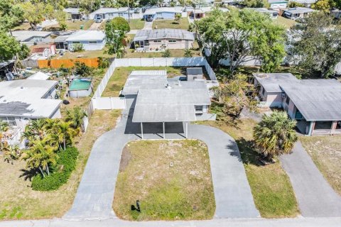 Villa ou maison à vendre à Largo, Floride: 2 chambres, 71.53 m2 № 1577562 - photo 7