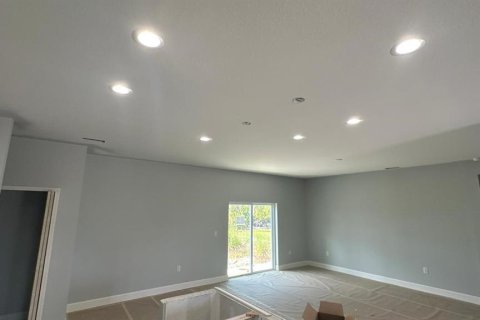 Casa en venta en Port Charlotte, Florida, 4 dormitorios, 151.99 m2 № 1757102 - foto 4