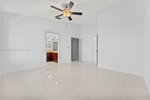 Condominio en venta en Plantation, Florida, 3 dormitorios, 128.21 m2 № 1963575 - foto 14