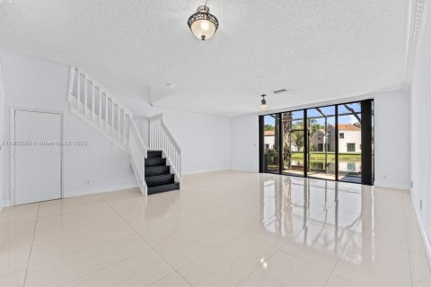 Condominio en venta en Plantation, Florida, 3 dormitorios, 128.21 m2 № 1963575 - foto 5