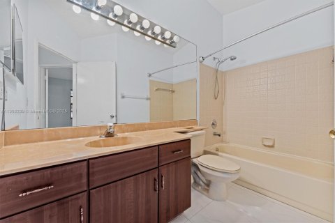 Condominio en venta en Plantation, Florida, 3 dormitorios, 128.21 m2 № 1963575 - foto 20