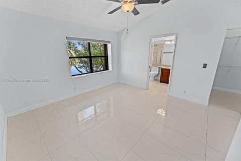 Condominio en venta en Plantation, Florida, 3 dormitorios, 128.21 m2 № 1963575 - foto 16
