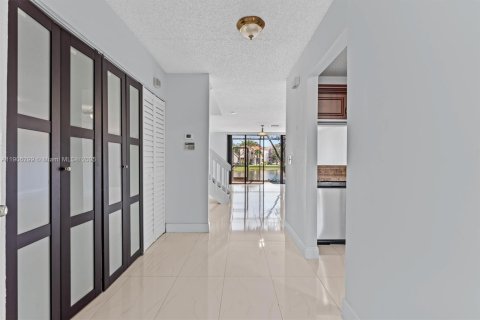 Condominio en venta en Plantation, Florida, 3 dormitorios, 128.21 m2 № 1963575 - foto 24