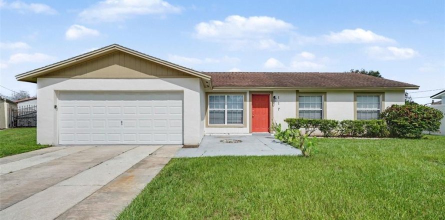 Casa en Kissimmee, Florida 3 dormitorios, 129.13 m2 № 2356379
