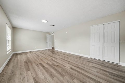 Casa en venta en Kissimmee, Florida, 3 dormitorios, 129.13 m2 № 2356379 - foto 11