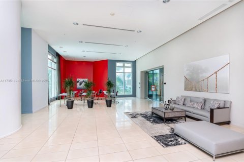 Купить кондоминиум в Майами, Флорида 1 спальня, 68.1м2, № 1985028 - фото 27